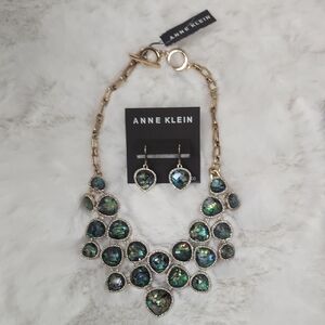 Anne Klein Iridescent Green and Gold Necklace Set